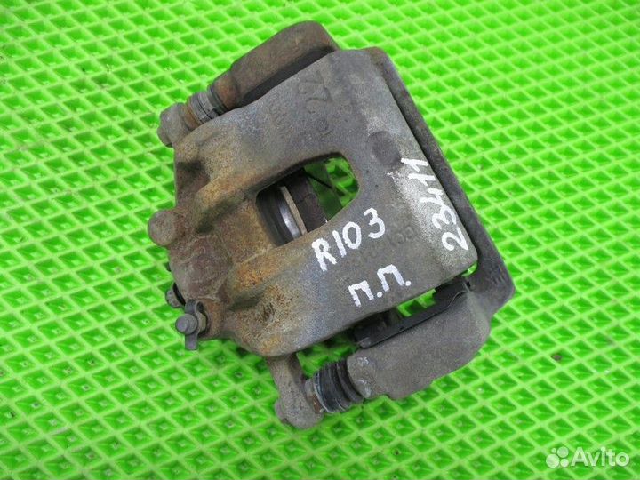 Суппорт передний левый Kia Rio 3 (UB\QB)