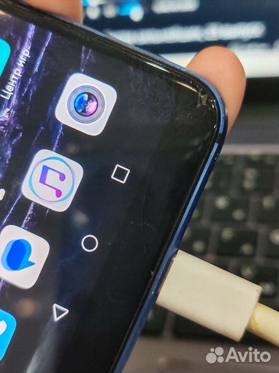 HONOR 10, 4/64 ГБ