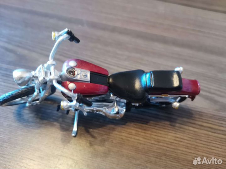 Мотоцикл модель