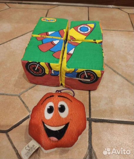 Погремушка детские,кубики мягкие