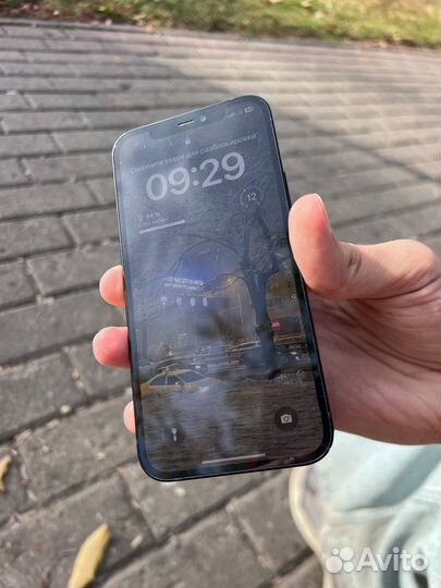 iPhone 12, 64 ГБ