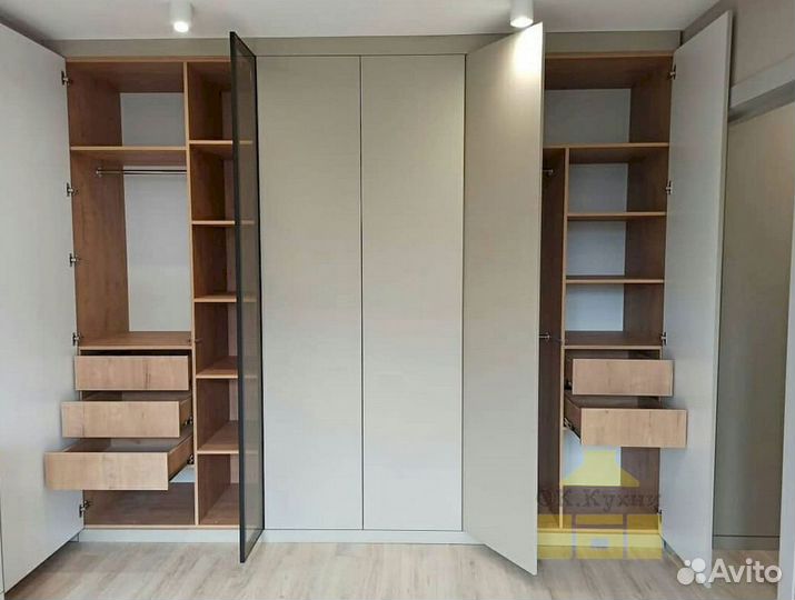 Шкаф купе угловой