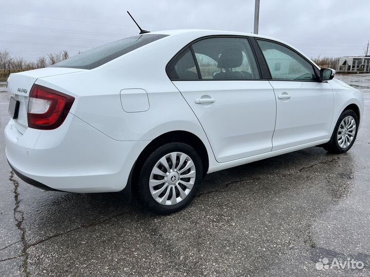 Skoda Rapid 1.6 AT, 2018, 81 000 км