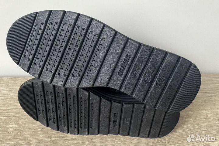 Ботинки Geox женские натуральная кожа 37 размер