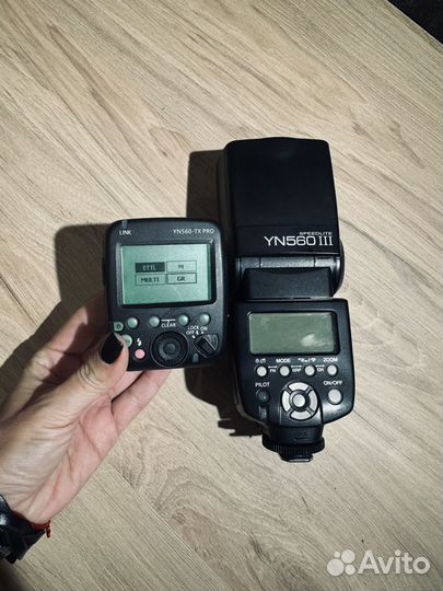 Вспышка камеры yongnuo speedlite YN 560 III
