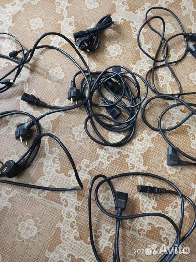 Сетевой кабель