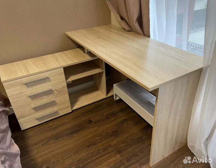 Стол компьютерный Алькор