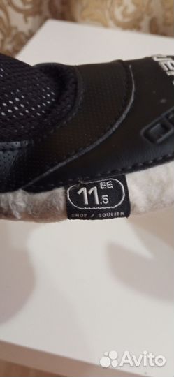 Коньки Bauer 11,5EE Flexlite 4.0