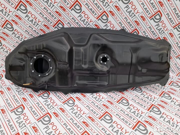 Топливный бак Toyota Rav4 2006-2013