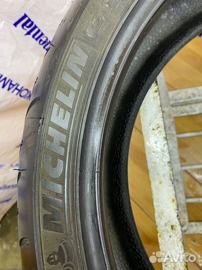 180/55/17 michelin pilotroad 4 GT (U3-2м)