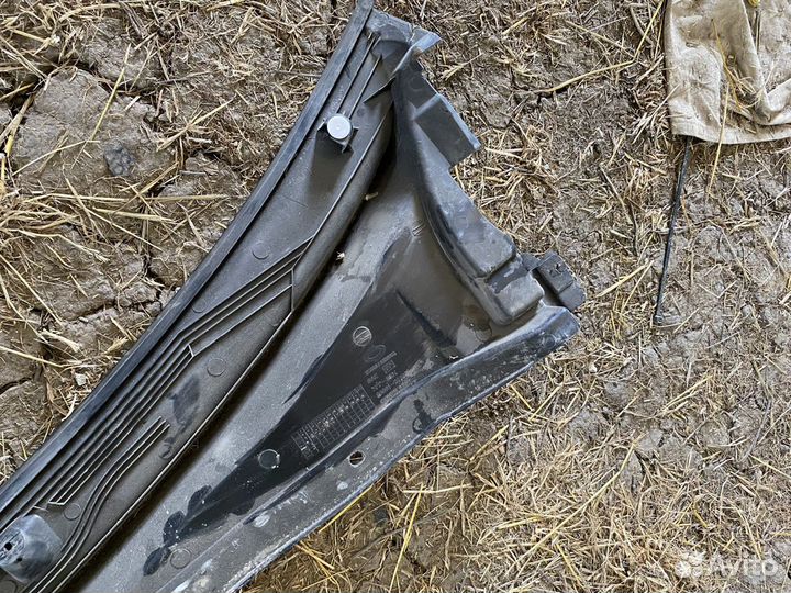 Жабо Nissan Almera