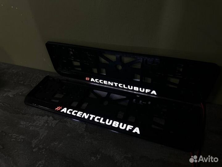 Номерная рамка c вашим логотипом и дизайном