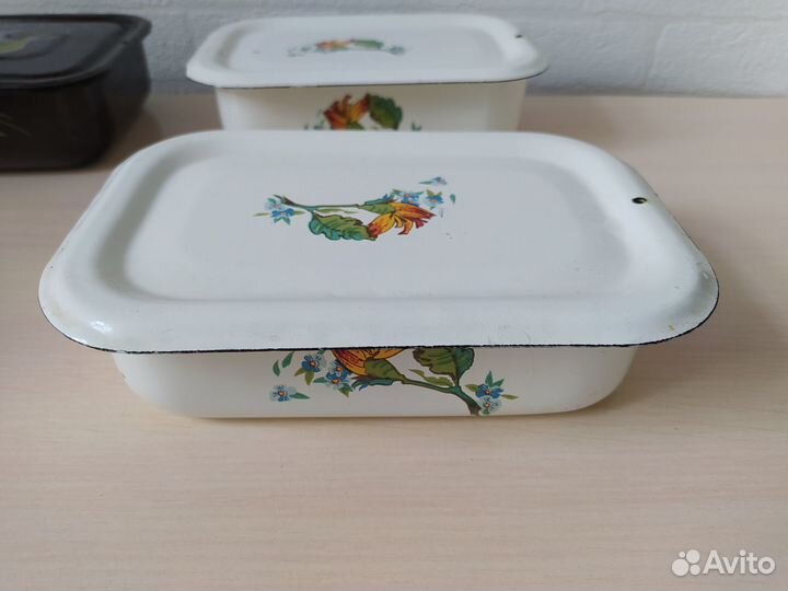 Эмалированные формы для холодца и чаши