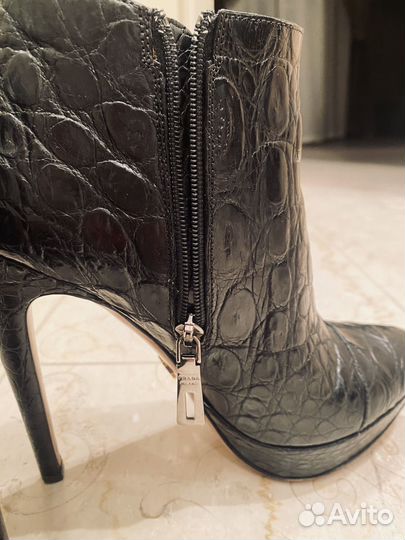 Prada ботильоны