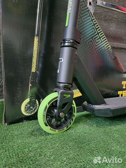 Трюковой самокат Duker 202/Новый