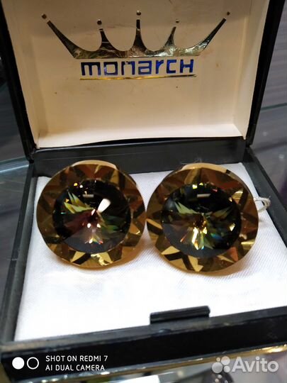 Запонки Monarch Англия 1970-х мистик