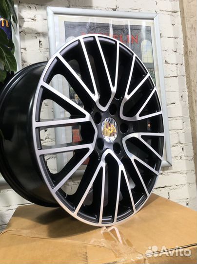 Новые стильные диски Porsche Cayenne R21