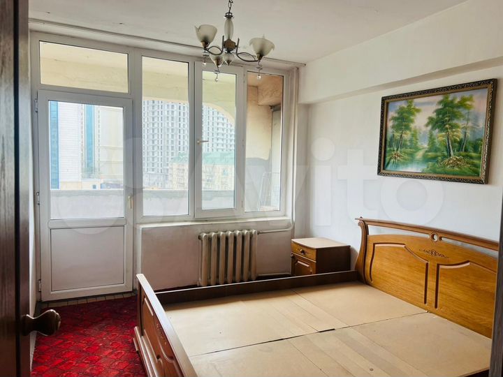 3-к. квартира, 70 м², 6/9 эт.