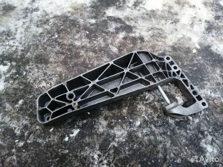 Кронштейн опора АКПП BMW X4 F26 X3 F25