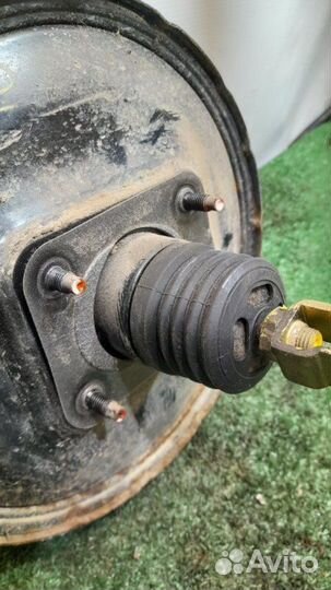 Вакуумный усилитель тормозов Mitsubishi Lancer 9