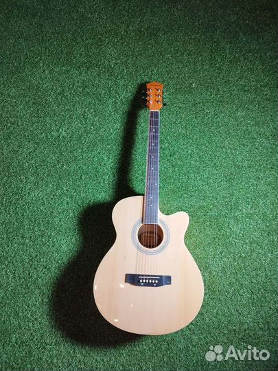 Гитара электроакустика с чехлом