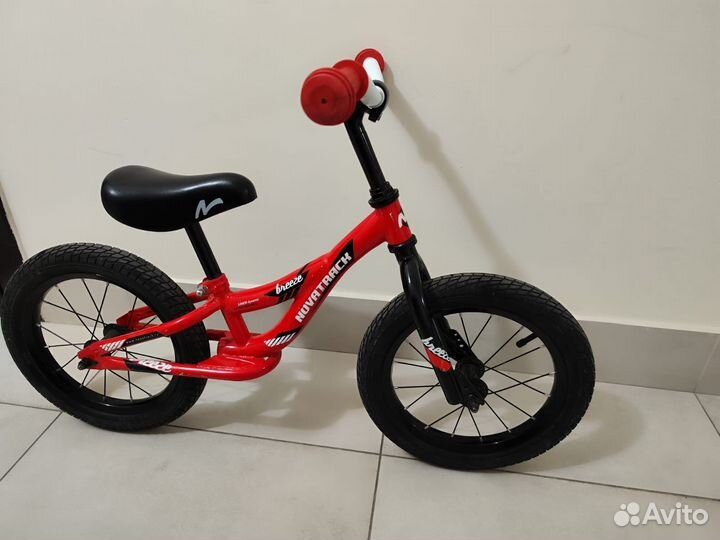 Беговел novatrack breeze 14