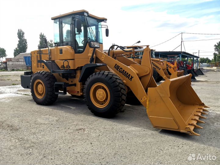 Фронтальный погрузчик Megamax YN 939G, 2025