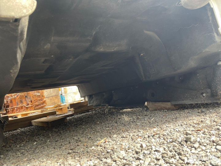 Шумоизоляция кабины под тоннель 2016г. Renault T