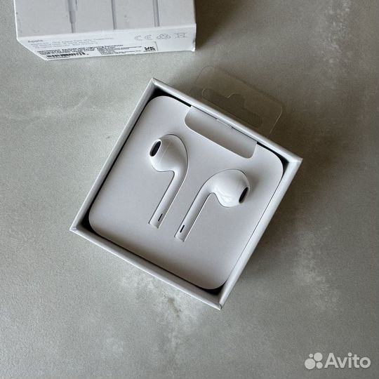 Наушники apple earpods lightning новые