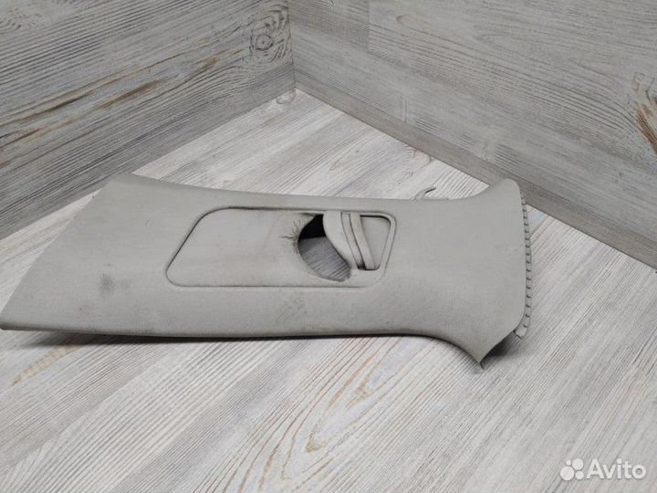 Обшивка стойки левая Volkswagen Polo седан cfna