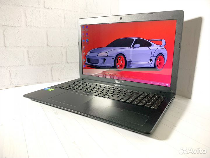 Ноутбук Asus 8Gb/SSD+HDD/2 видеокарты/4 ядра