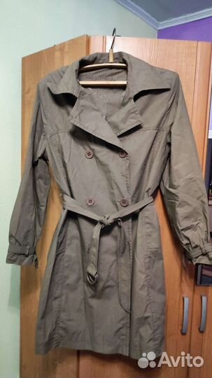 Плащ женский фирменный 44-46