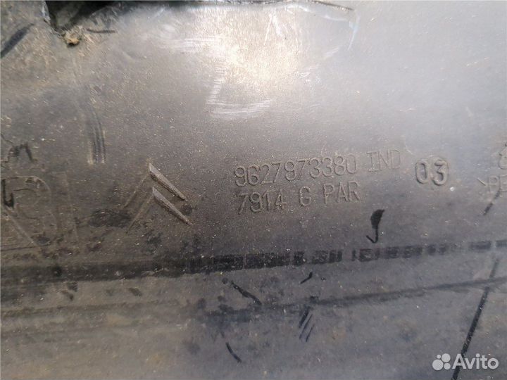 Защита арок (подкрылок) Citroen C5, 2001