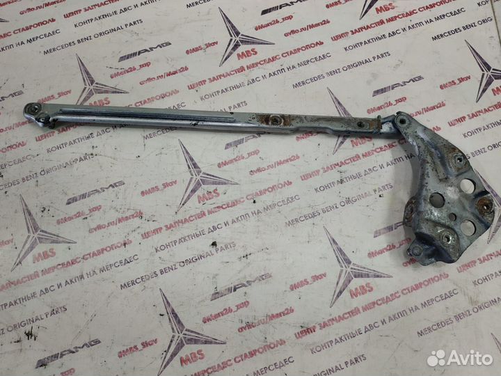 Петля капота w210 Mercedes левая