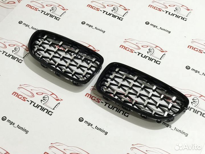 Решетка BMW 5 series F10 Diamond черный обод