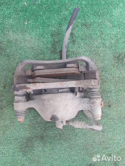 Супорт передний левый на Hyundai Getz