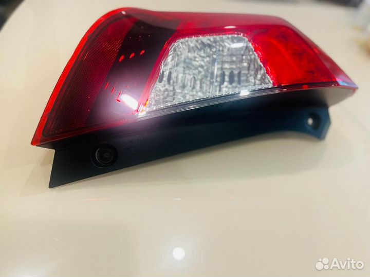 Стоп сигнал с Хонды фит