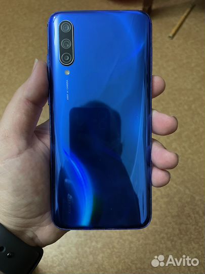 Телефон Xiaomi mi 9 lite