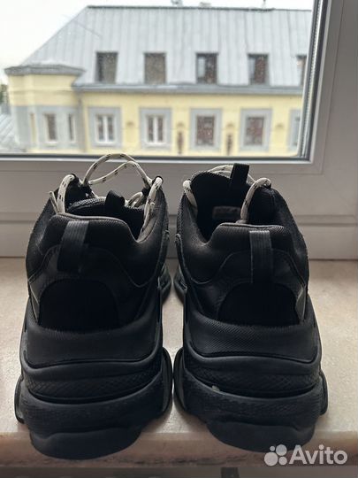 Кроссовки Balenciaga Triple S мужские