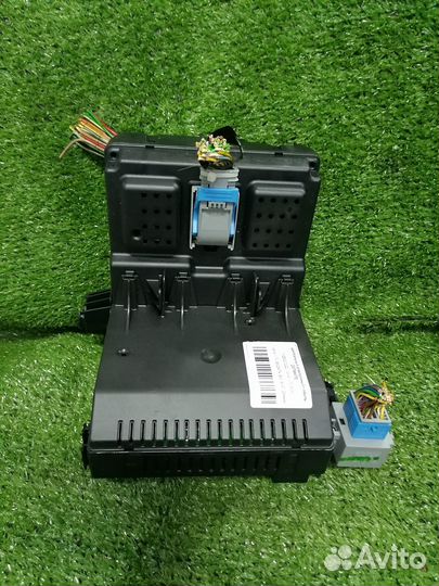 Центральный электронный модуль (CEM) 30728356 Volv