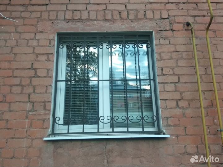 Металлические решетки на окна бу