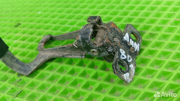 Ручка открывания капота Audi 80 (B3) /90 (B2)