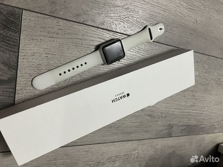 Часы apple watch 3 38 mm