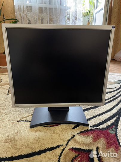 Монитор benq