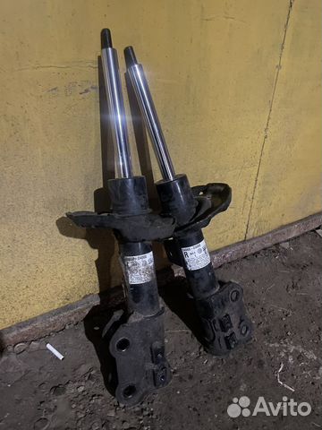 Передние стойки Kia Optima 2018