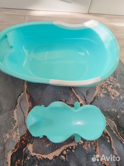 Ванночка для купания с горкой