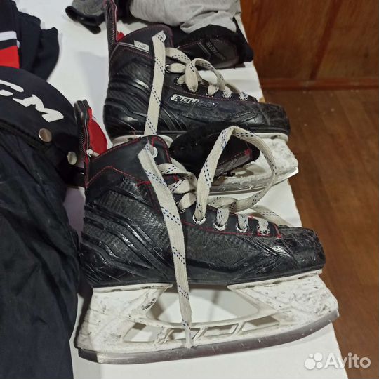 Коньки для мальчика, размер 36