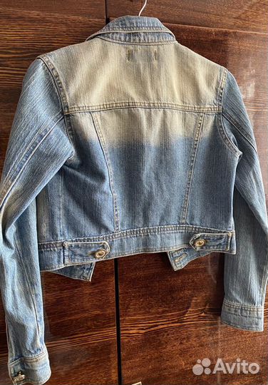 Джинсовая куртка женская