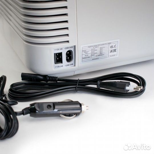 Автохолодильник AVS CC-19WBC