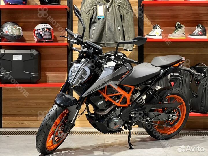 Мотоцикл KTM 390 Duke